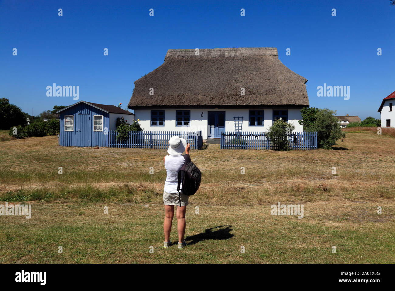 Neuendorf, casa di paglia, Hiddensee isola, Mar Baltico, Meclemburgo-Pomerania, Germania, Europa Foto Stock