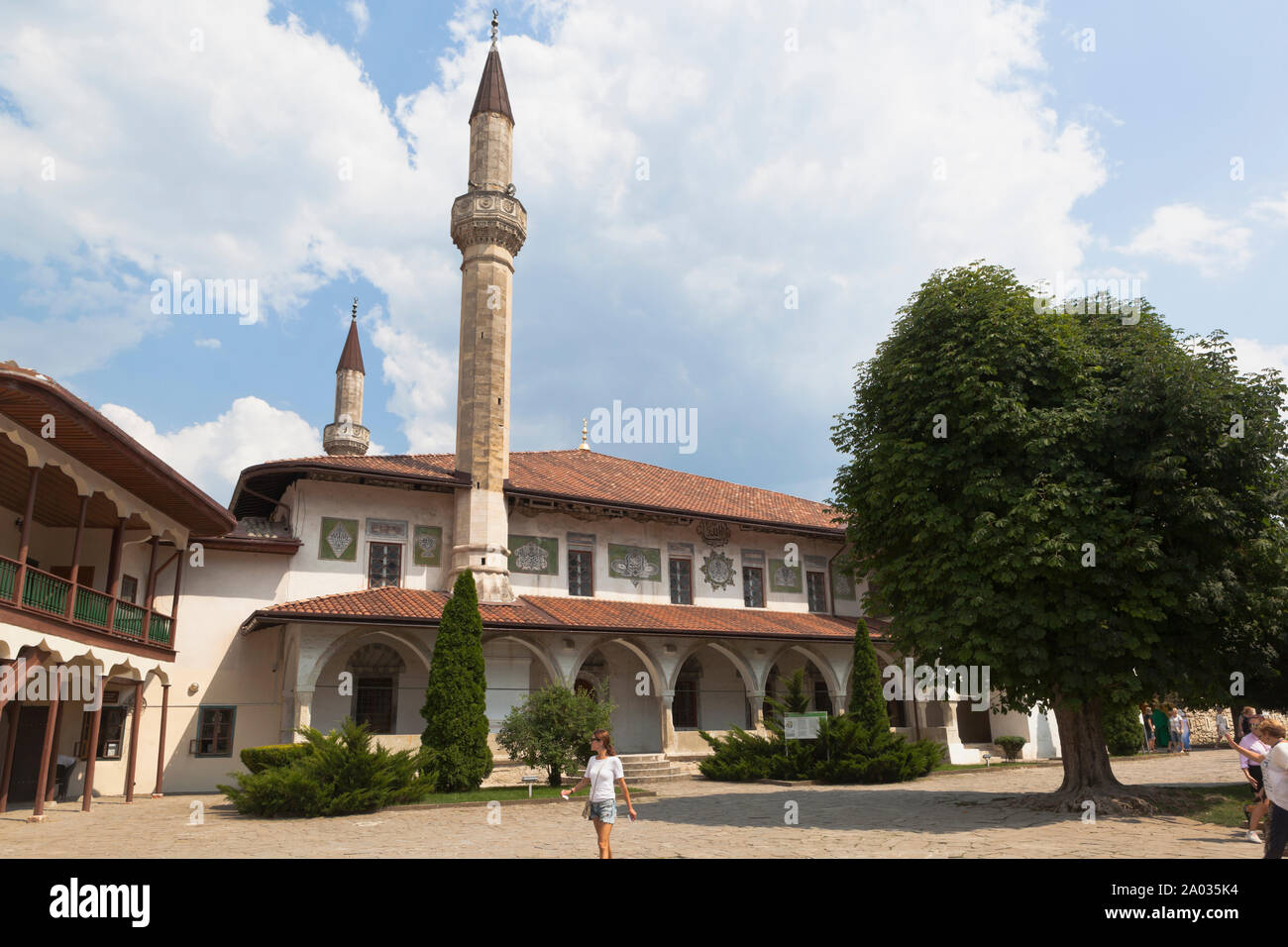 Bakhchisaray, Crimea, Russia - Luglio 22, 2019: Khan grande moschea Khan-Jami in Bakhchisarai, Crimea Foto Stock