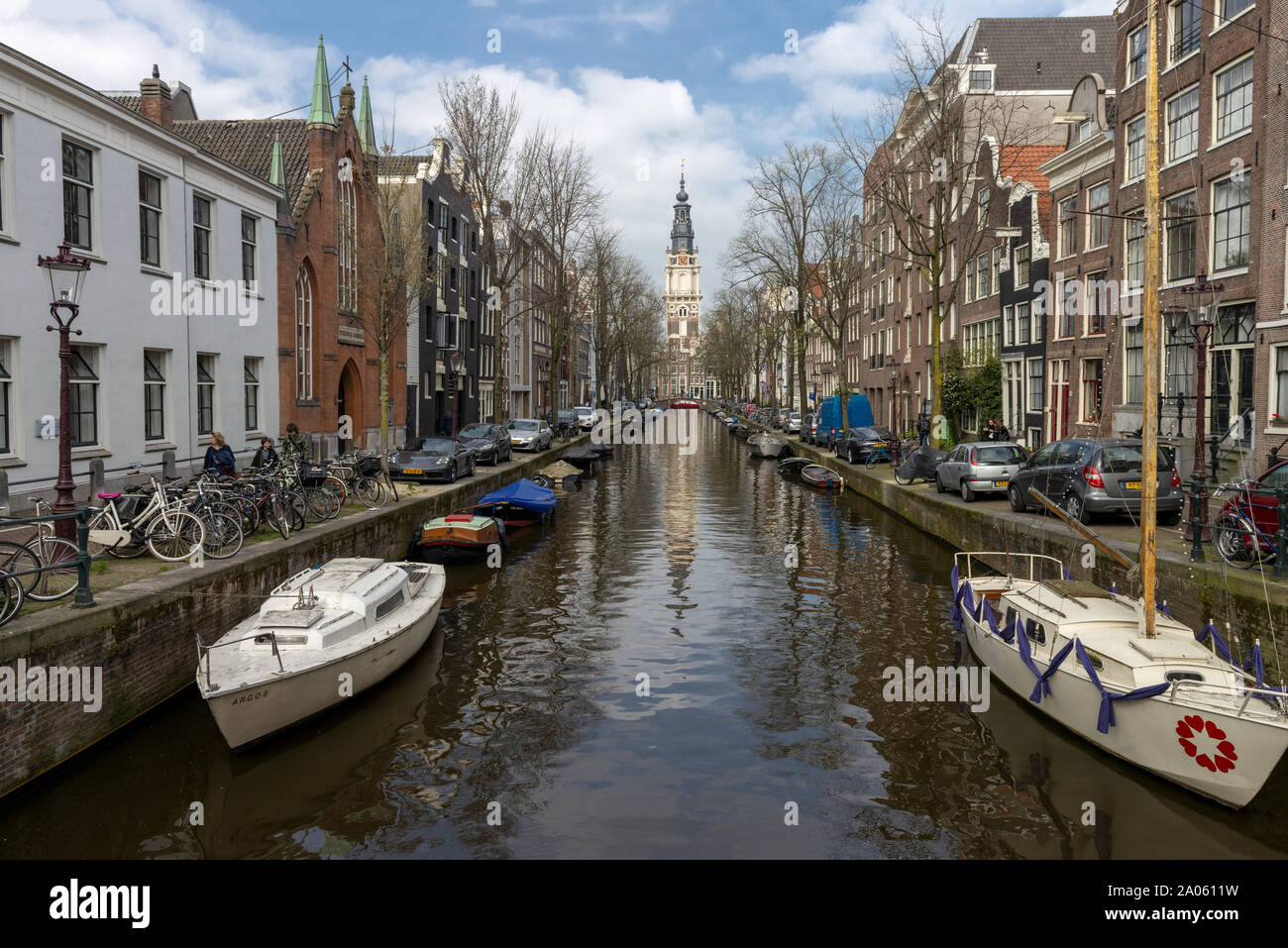 Amsterdam, la capitale dei Paesi Bassi, ha più di un centinaio di chilometri di canali, circa 90 isole. Esso è il più watery città nel mondo. Il suo Foto Stock