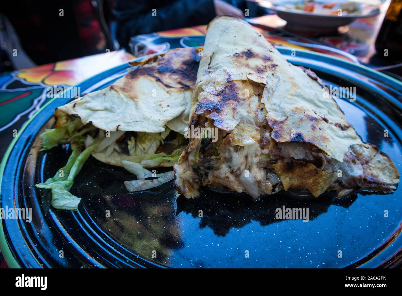 Tlayudas Gourmet (Oaxacan cibo) al ristorante in città del Messico Foto Stock