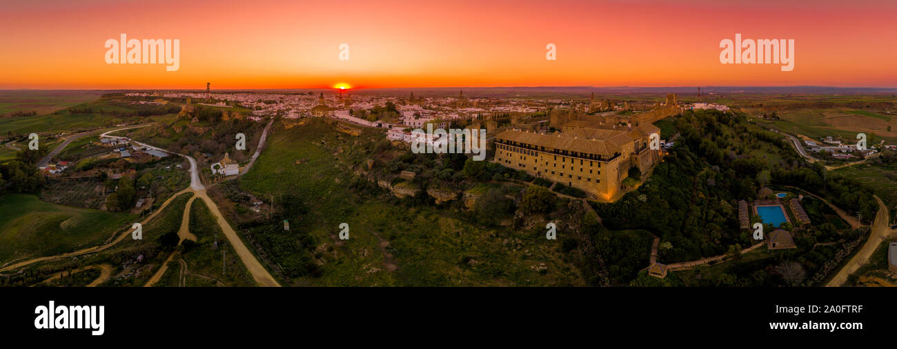 Carmona tramonto vista aerea in Andalusia Spagna non lontano da Sevilla Foto Stock