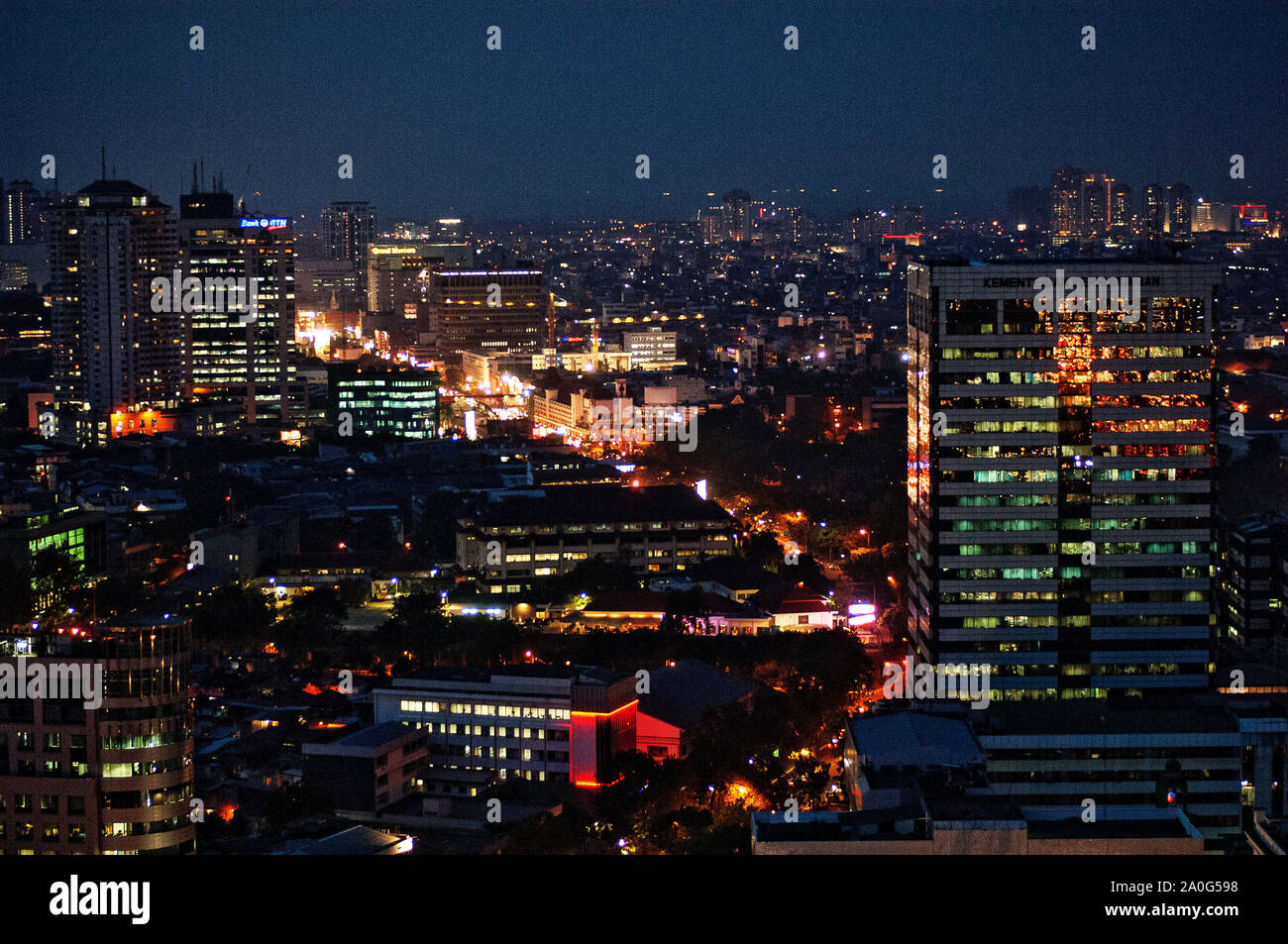 Jakarta vista di notte Foto Stock