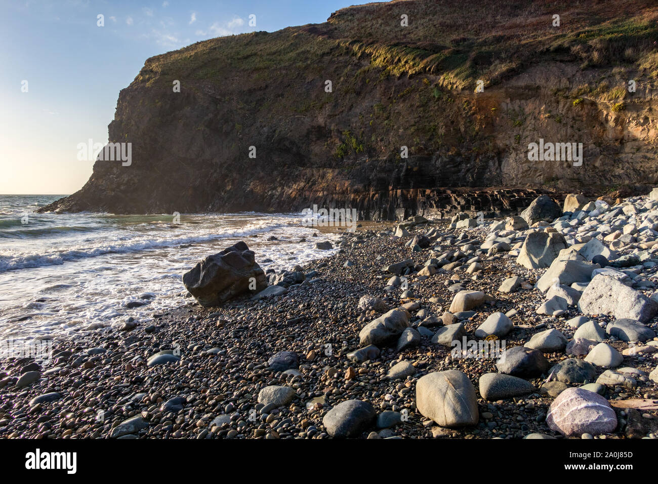 Vista della spiaggia di Druidston Haven in Pembrokeshire Foto Stock