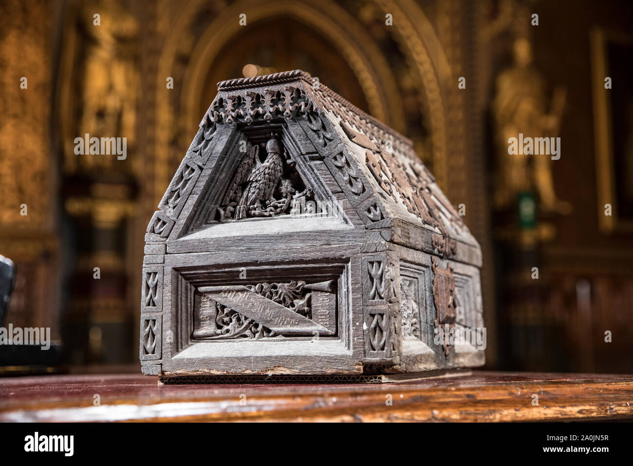 A lungo perse Pugin letterbox parlamentare, all'interno del Royal Gallery House of Lords, Palazzo di Westminster, Londra, Inghilterra, Regno Unito Foto Stock A lungo perse Pugin letterbox parlamentare, all'interno del Royal Gallery House of Lords, Palazzo di Westminster, Londra, Inghilterra, Regno Unito Foto Stock