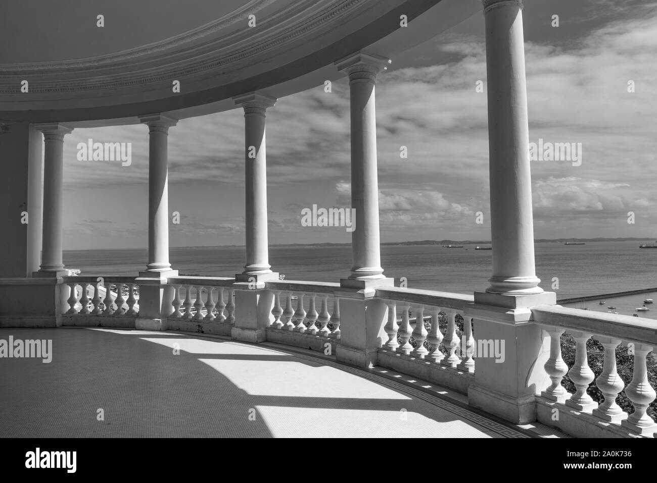 Rio Branco Palace balcone e Baia di Tutti i Santi sullo sfondo Foto Stock