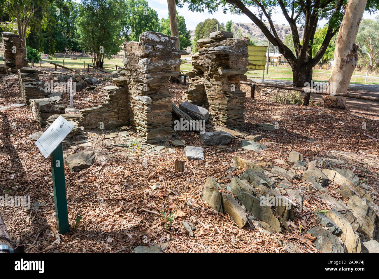 Gundagai, Nuovo Galles del Sud, Australia - 11 Marzo 2017. Rovine di Joseph Carberry Inn in Gundagai. La locanda è stato costruito da Giuseppe e Rosannah Carberry in Foto Stock