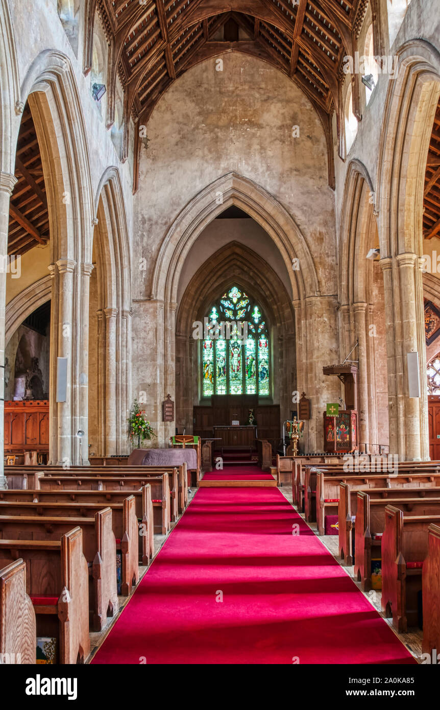 Navata della chiesa di Santa Maria, Snettisham, Norfolk. Foto Stock