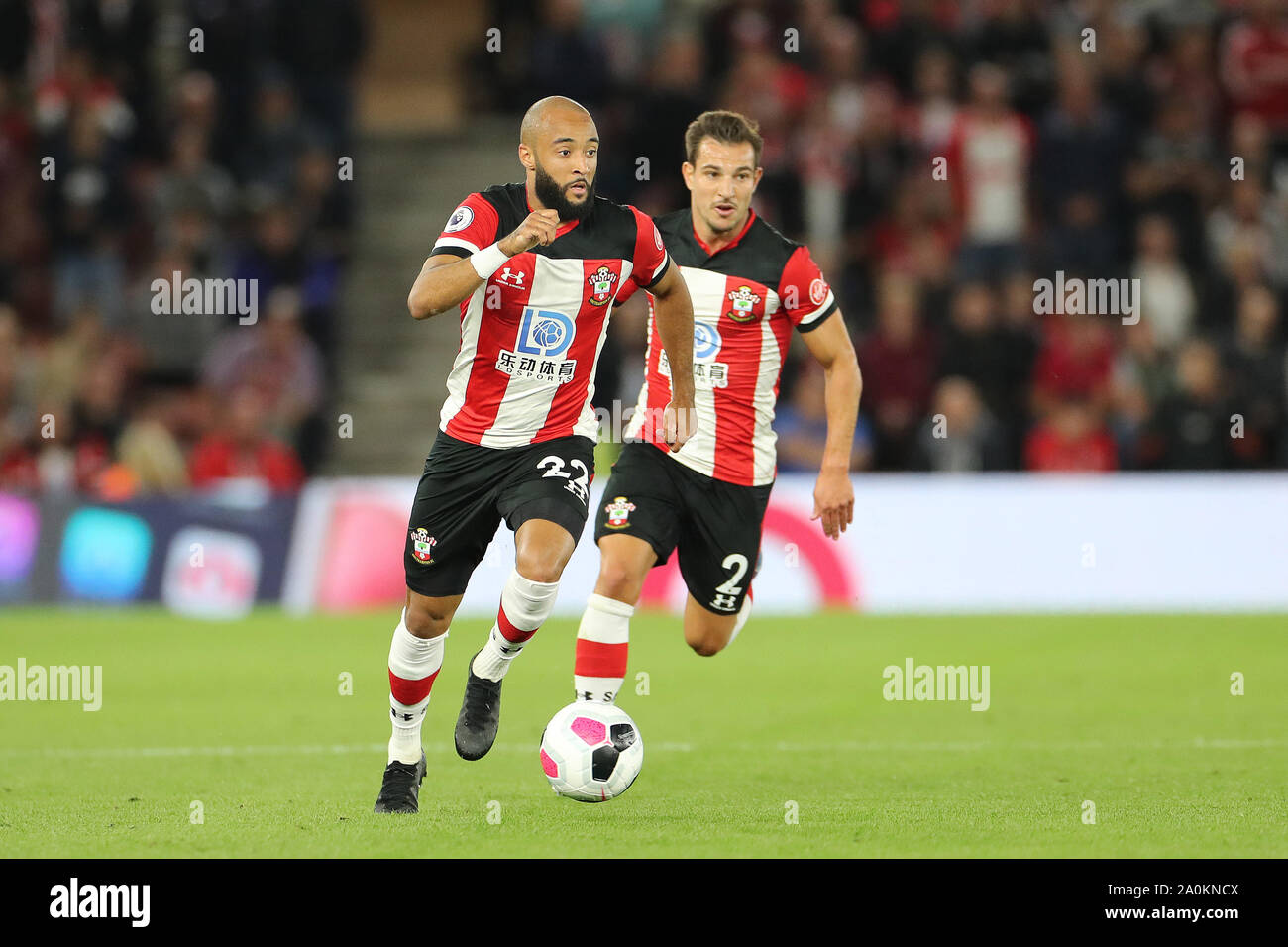 Southampton, Regno Unito. Xx Settembre 2019. Nathan Redmond di Southampton in azione durante il match di Premier League tra Southampton e Bournemouth presso il St Mary's Stadium, Southampton venerdì 20 settembre 2019. (Credit: Jon Bromley | MI News) La fotografia può essere utilizzata solo per il giornale e/o rivista scopi editoriali, è richiesta una licenza per uso commerciale Credito: MI News & Sport /Alamy Live News Foto Stock