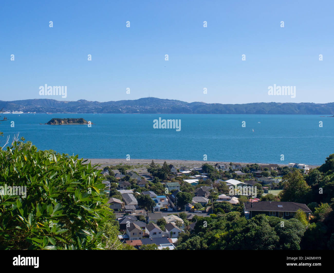 Paesaggio estivo di Eastbourne e porto di Wellington Foto Stock