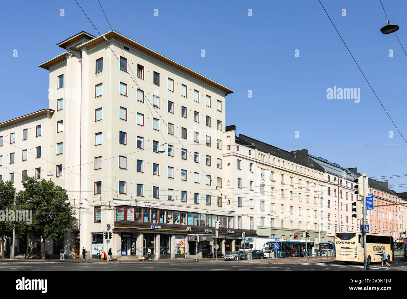 Edifici residenziali sulla Mannerheimintie a Helsinki in Finlandia Foto Stock