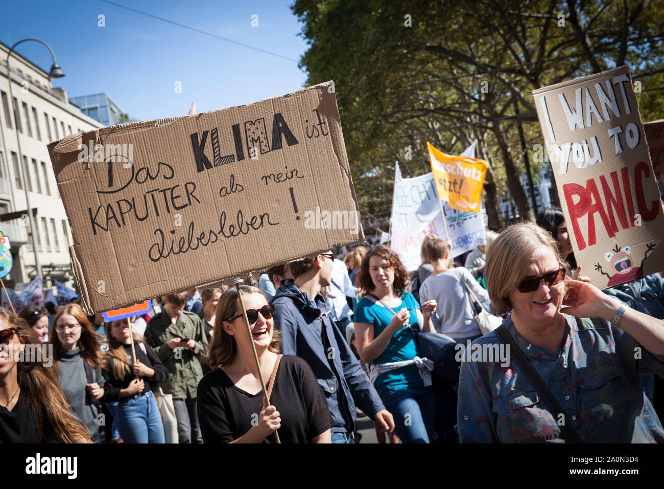 Settembre 20, 2019 - Colonia, Germania. Il venerdì per il clima futuro sciopero. Giornata di azione globale avviato da giovani che chiedono un cambiamento radicale Foto Stock