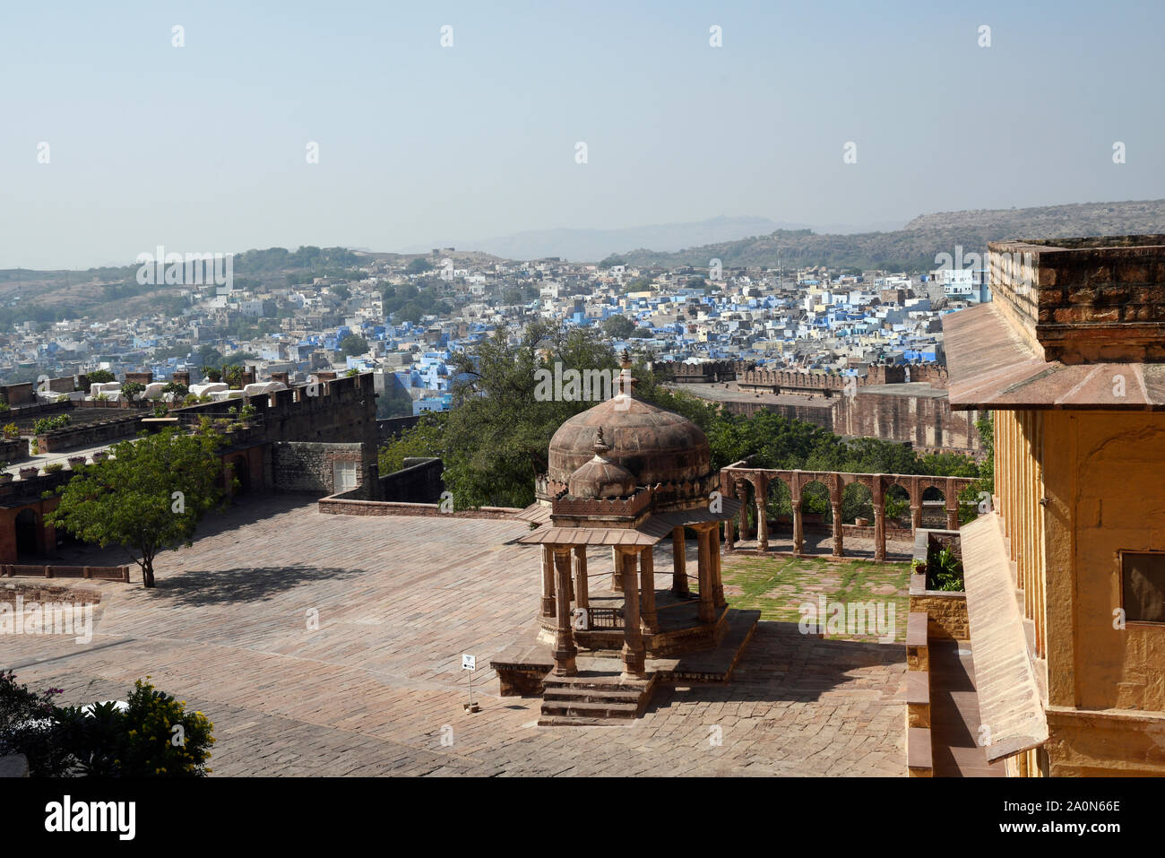 Città blu di Jodhpur dal colle di Meherangarh Fort Jodhpur, Rajasthan, India Foto Stock