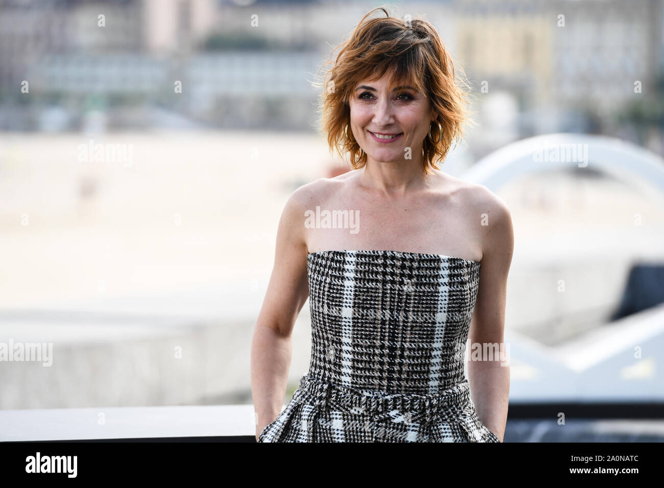 San Sebastian, Spagna. Xxi Sep, 2019. Nathalie Poza assiste photocall per il film 'mentre in guerra" al 67th International Film Festival di San Sebastian. Credito: Julen Pascual Gonzalez/Alamy Live News Foto Stock