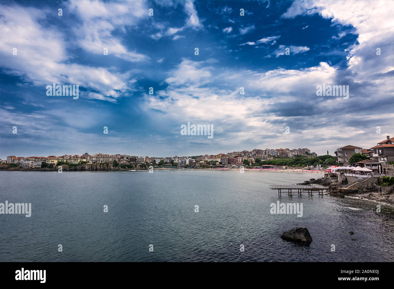 Vista della città di Sozopol, una caratteristica meta di vacanza in Bulgaria, vicino a Burgas Foto Stock