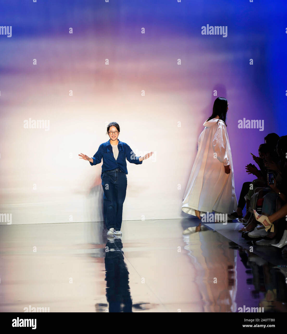 ICY presenta Primavera Estate 2020 Runway Show: Designer HIUMAN Foto Stock