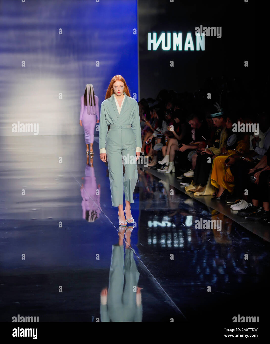 ICY presenta Primavera Estate 2020 Runway Show: Designer HIUMAN Foto Stock