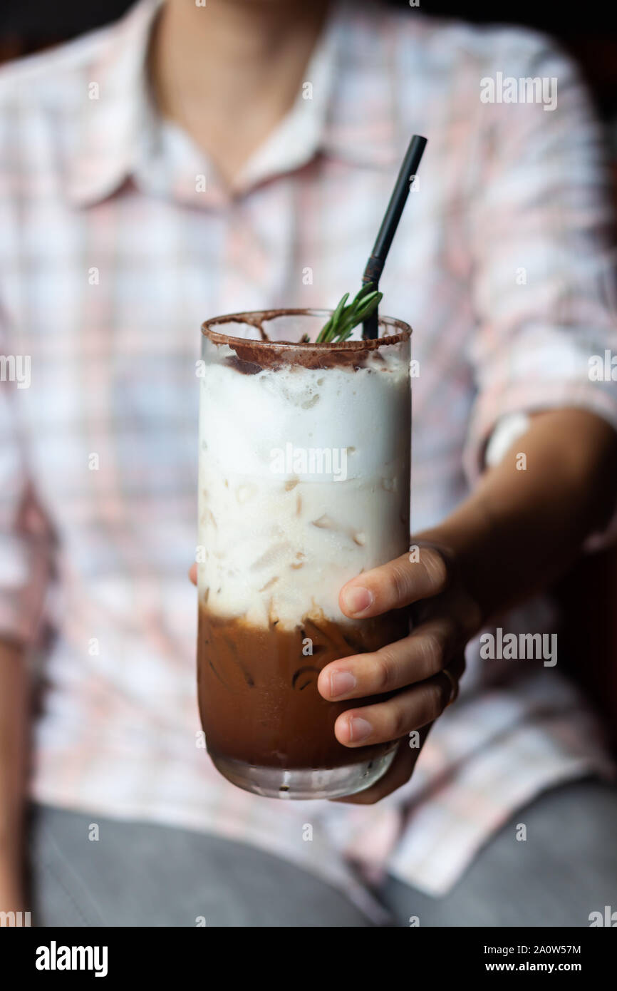 Caffè ghiacciato toping con panna montata, stock photo Foto Stock