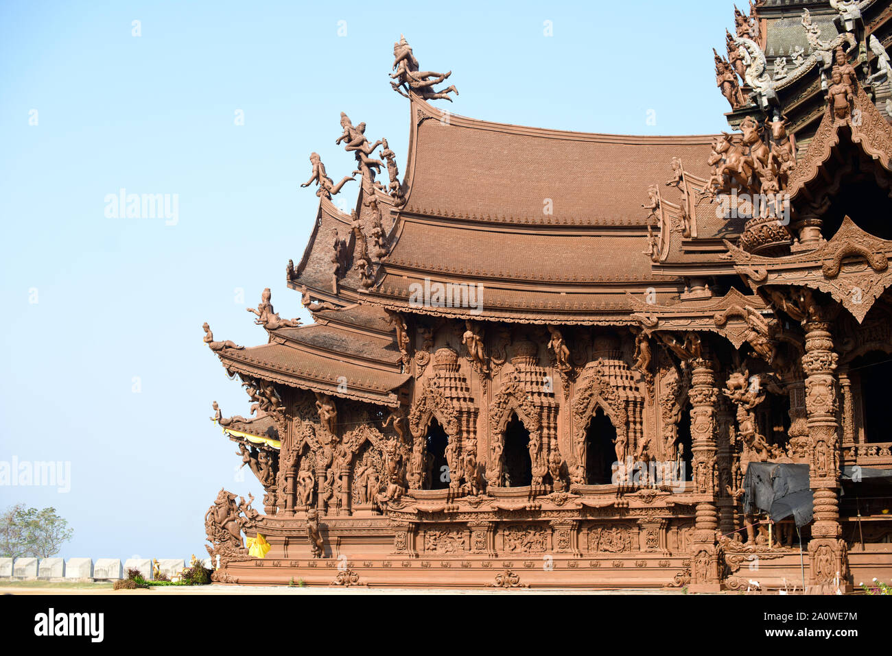 Il Santuario della Verità fatta di legno in Pattaya, Chonburi, Thailandia. Destinazioni di viaggio per il turista. Foto Stock