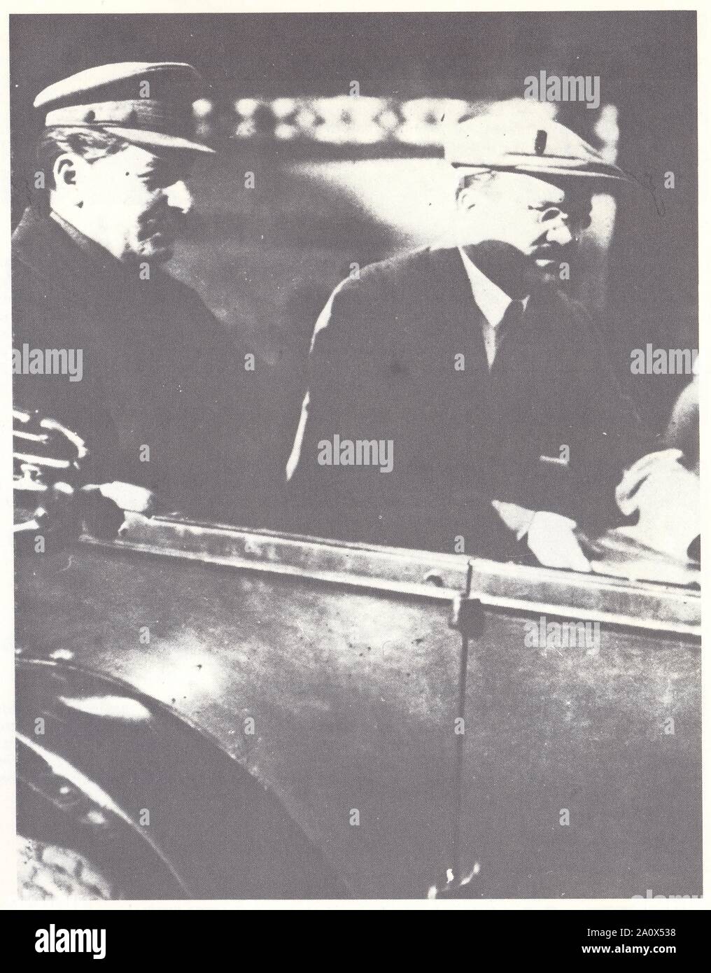 Staline et Molotov au XV ème Congrès du parti Communiste de l'Union Soviétique à Moscou en 1927 Foto Stock