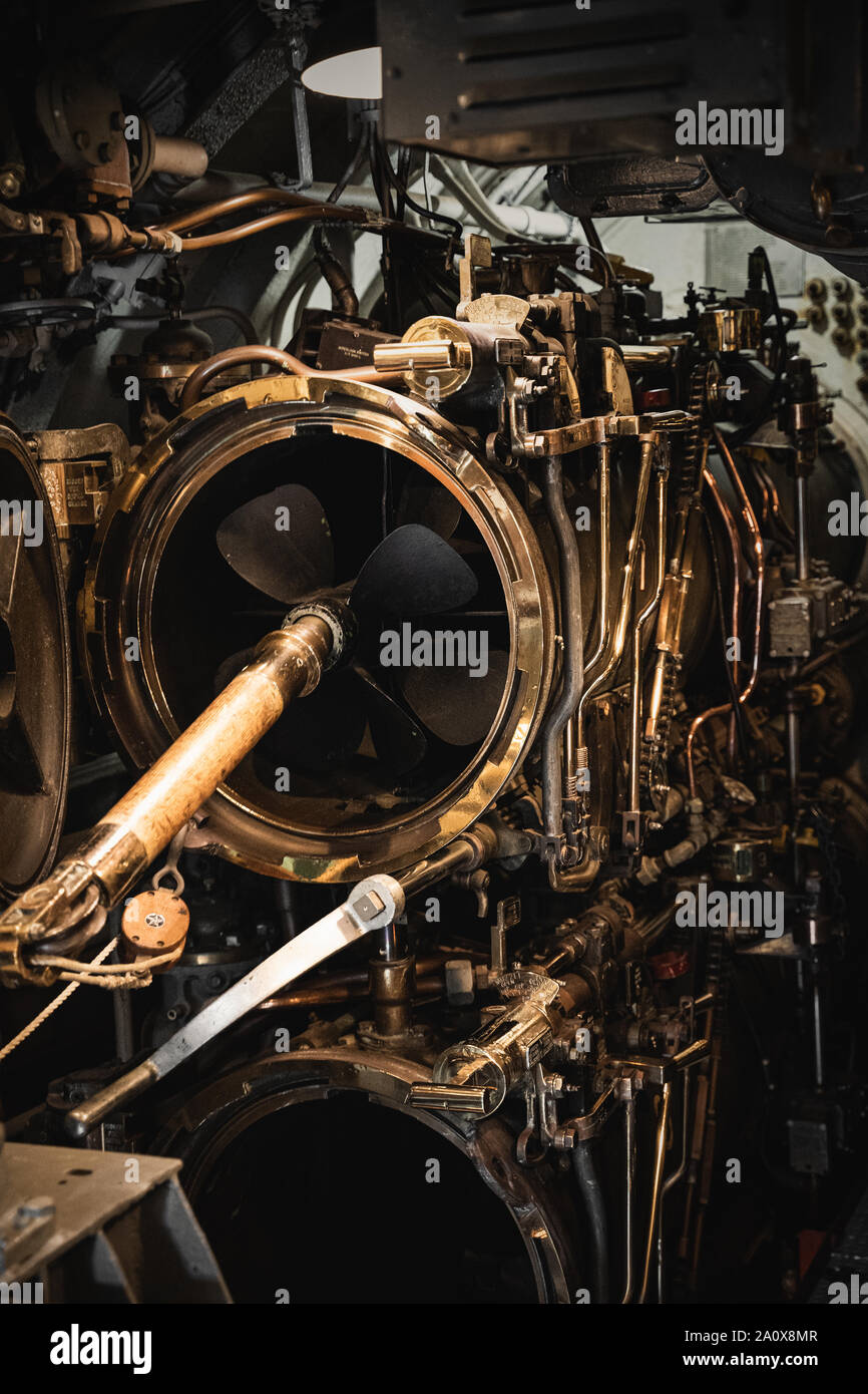 Pearl Harbor, Hawaii - 23 agosto 2019: Dettaglio shot dell'interno della USS Bowfin Submarine presso il porto di perla storico centro visitatori. Foto Stock