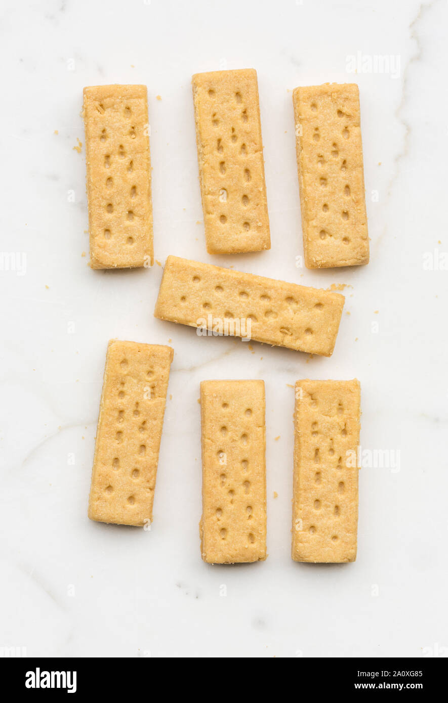 Dita frollini biscotti vista da sopra Foto Stock