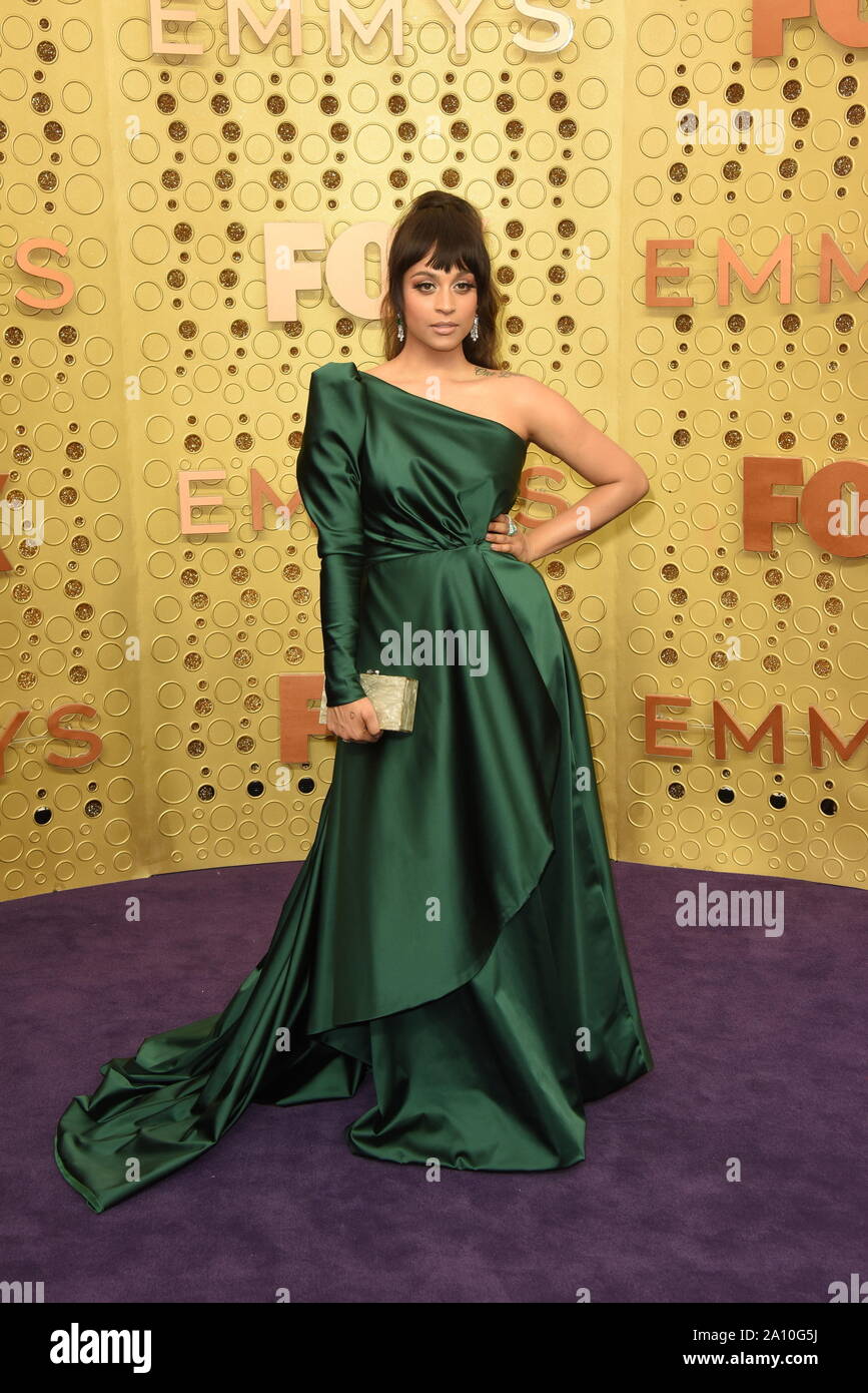 Settembre 22, 2019, Los Angeles, California, Stati Uniti d'America: LILLY SINGH durante gli arrivi per il Primetime Emmy Awards, presso il Teatro di Microsoft. (Credito Immagine: © Kathy Hutchins/ZUMA filo) Foto Stock