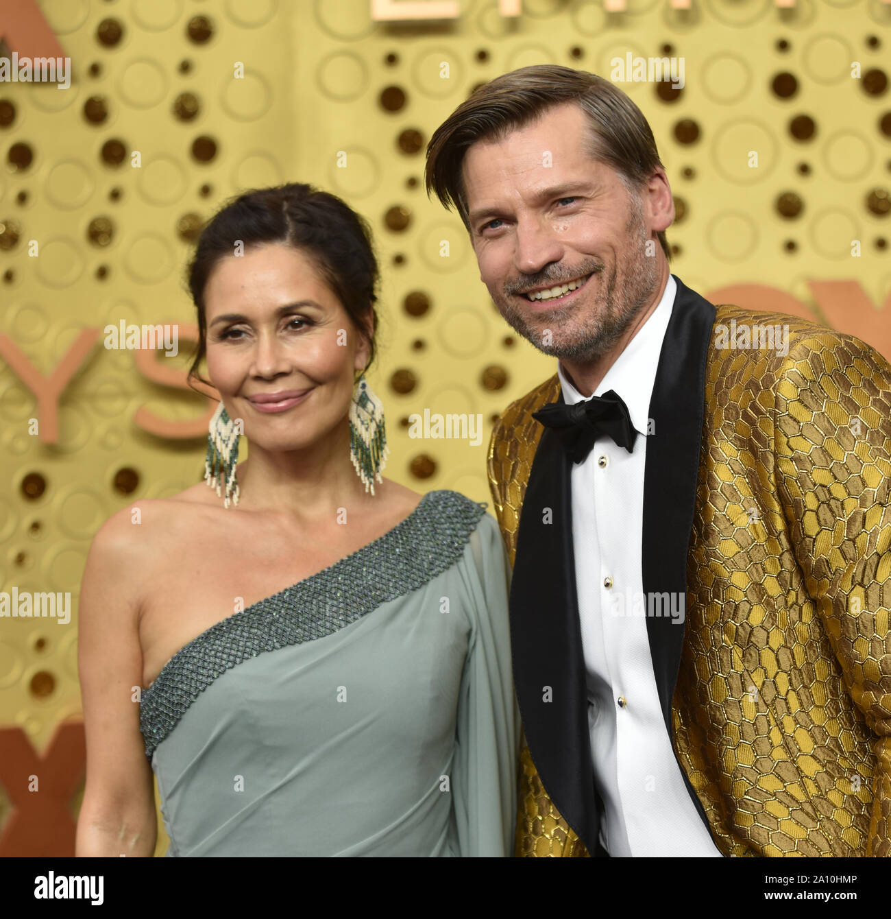 (L-R) Nukaaka Coster-Waldau e Nikolaj Coster-Waldau arrivare per la settantunesima annuale di Primetime Emmy Awards tenutosi presso il Teatro di Microsoft in downtown Los Angeles Domenica, Settembre 22, 2019. Foto di Christine masticare/UPI Foto Stock