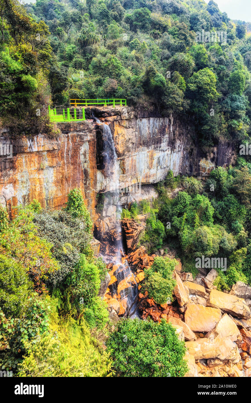 Cascate da Cherrapunji Plateau, il luogo più piovoso sulla terra, East Khasi Hils. Il Meghalaya, nel nord est dell'India. Foto Stock