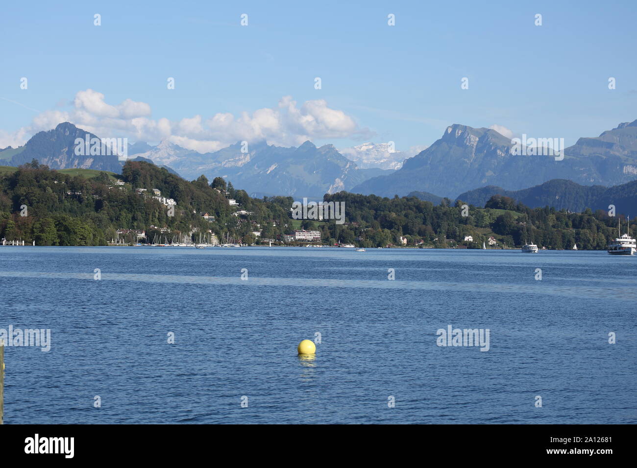 Schwimmbad Lago di Lucerna, Svizzera Foto Stock