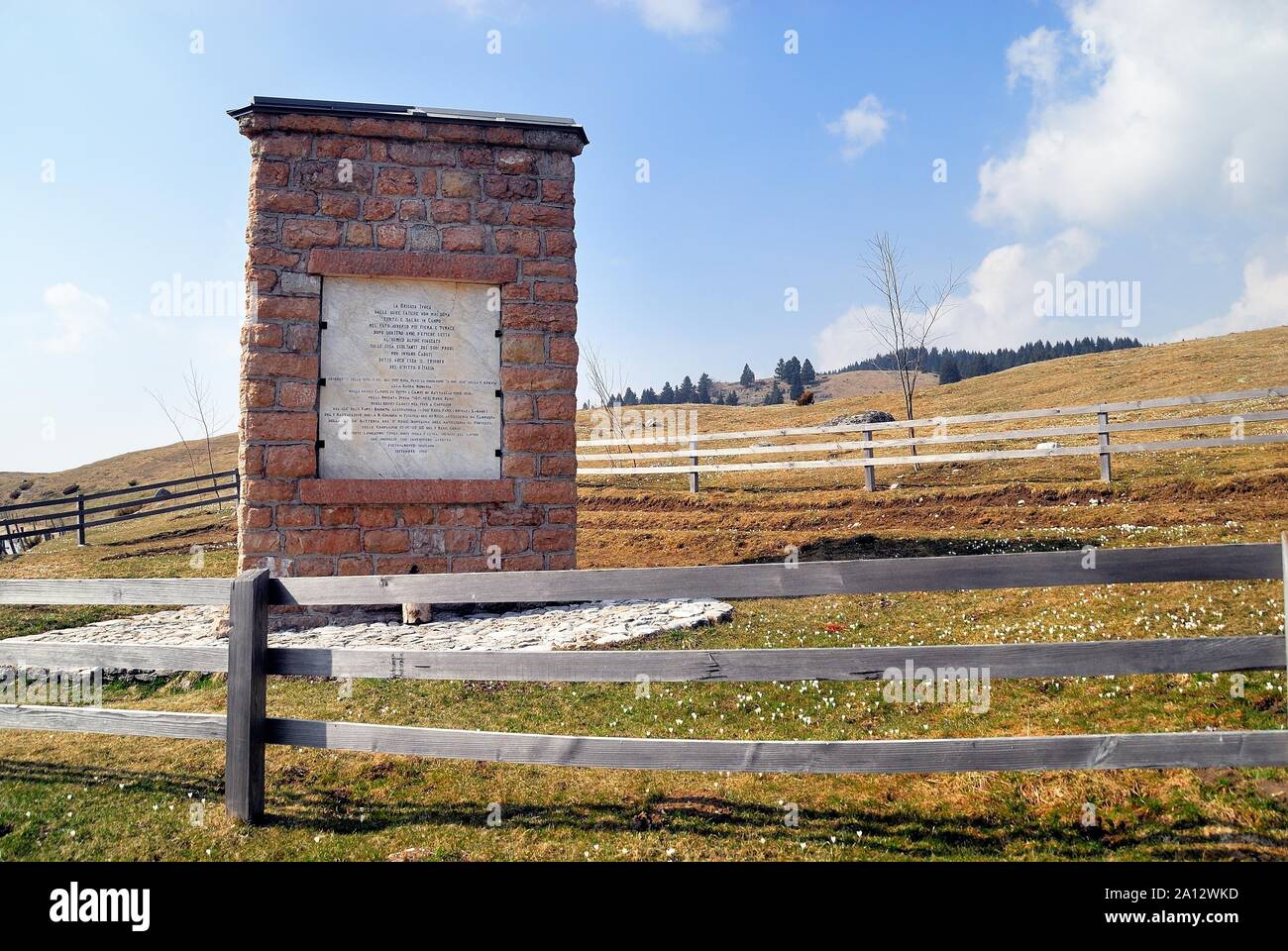 Monumento ai caduti militari immagini e fotografie stock ad alta ...