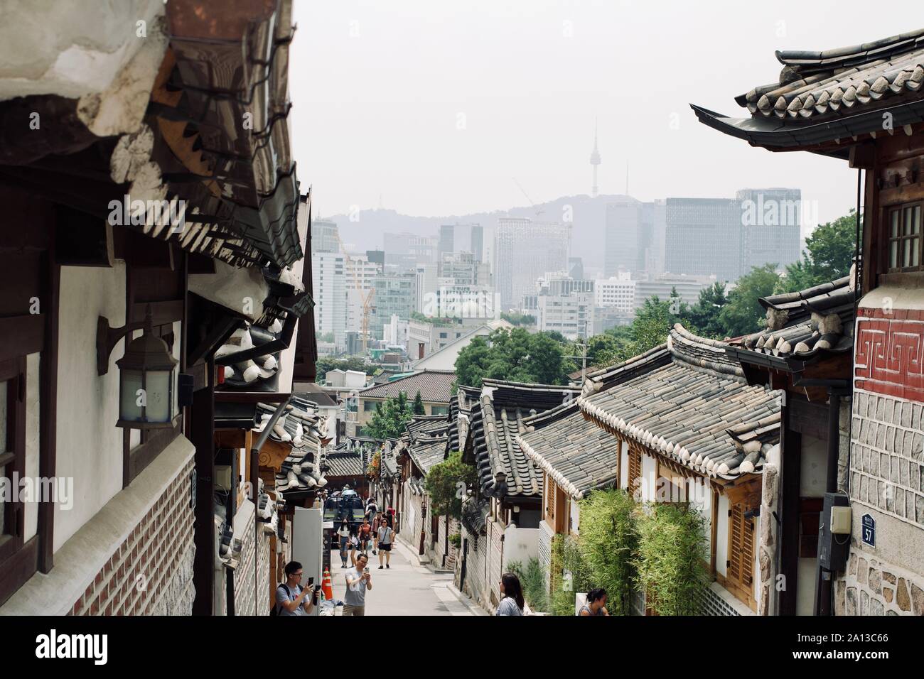 Strada tradizionale a Seoul, Corea del Sud Foto Stock