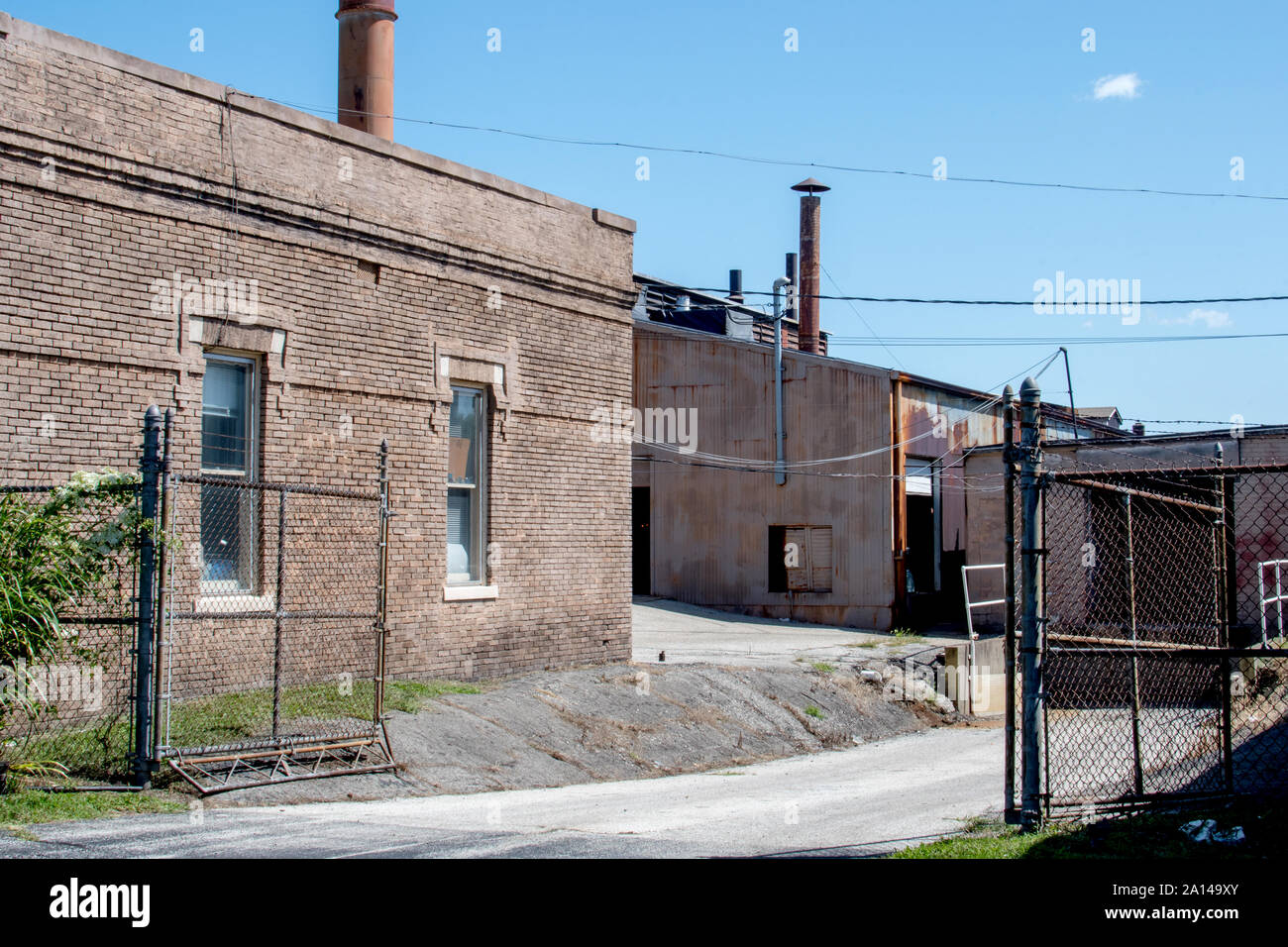 Mattoni vecchi edifici sono una fabbrica di antichi, risalenti al tardo ottocento, in Indiana USA Foto Stock