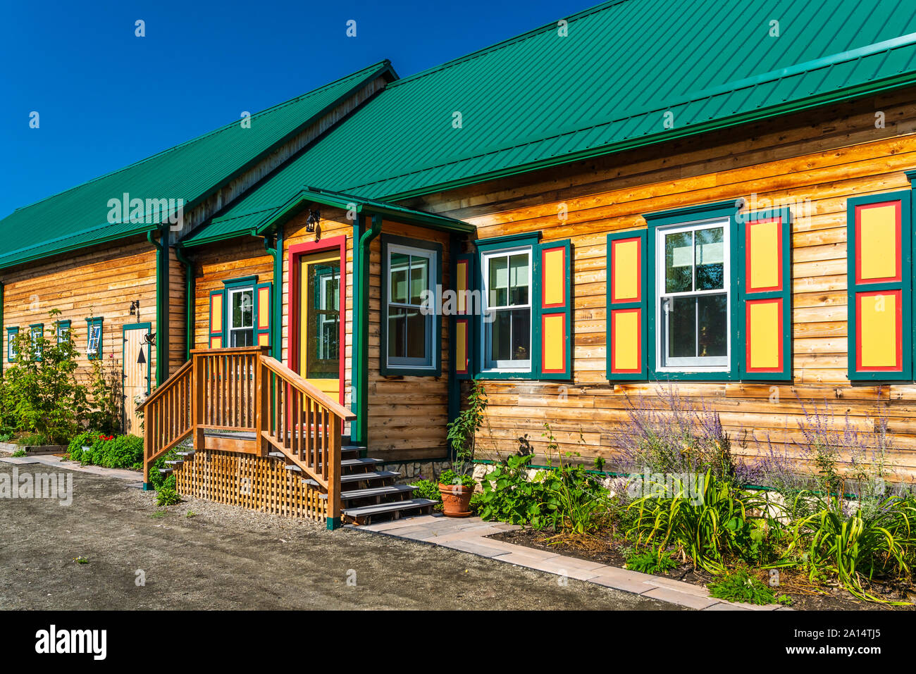 Una casa/fienile in mennonita street village di Neubergthal, Manitoba, Canada. Foto Stock