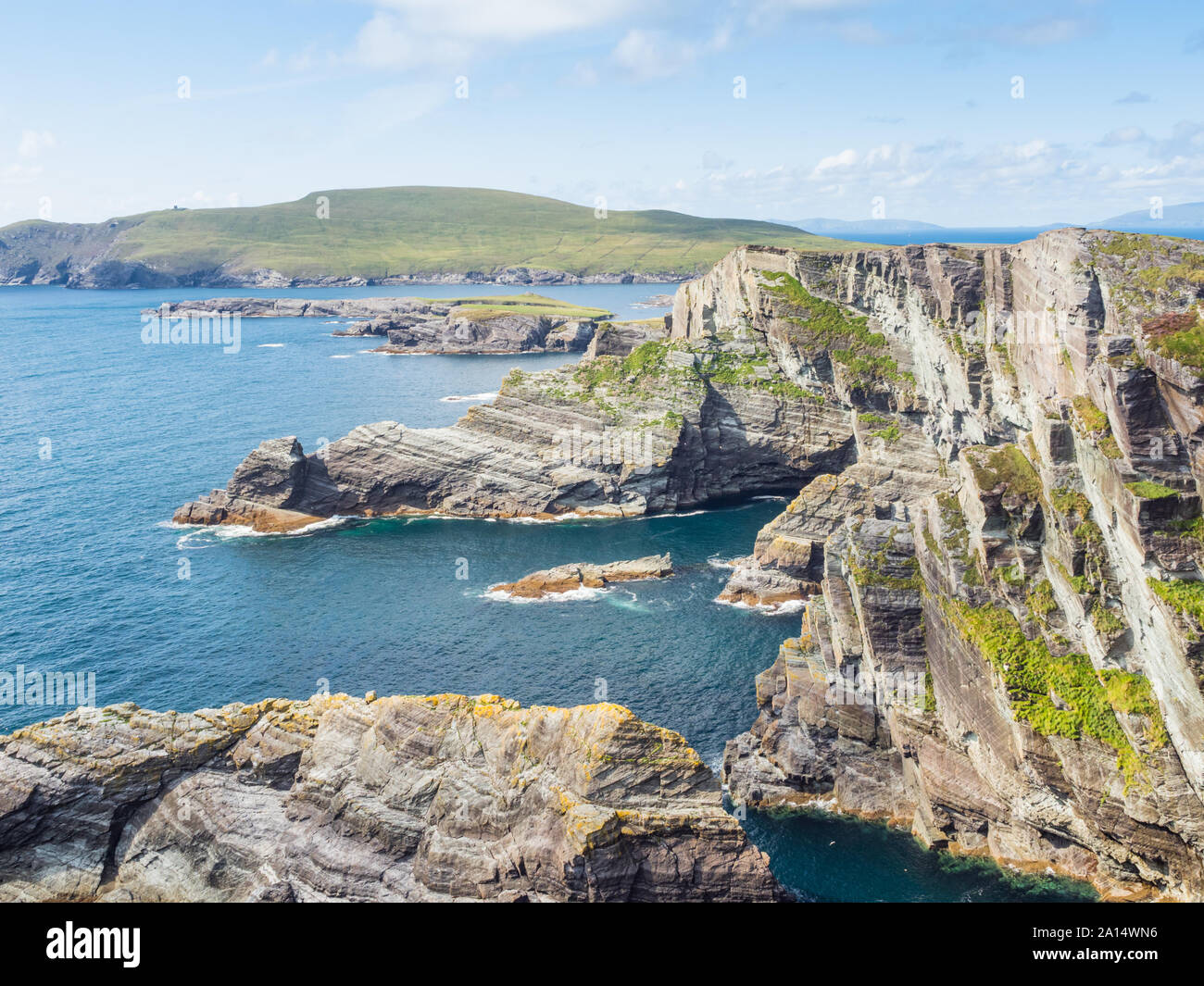 Le spettacolari scogliere di Kerry sono situati sulla costa di Skellig nella Contea di Kerry in Irlanda. Foto Stock