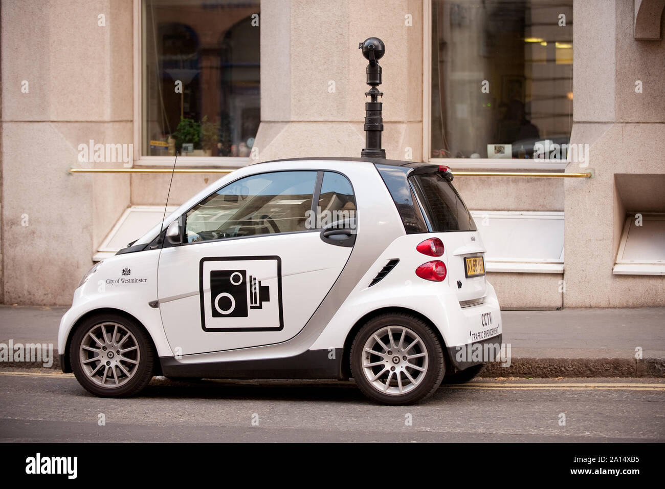 City of Westminster il traffico applicazione auto CCTV, Saint Martin's Lane, Londra, Gran Bretagna Foto Stock