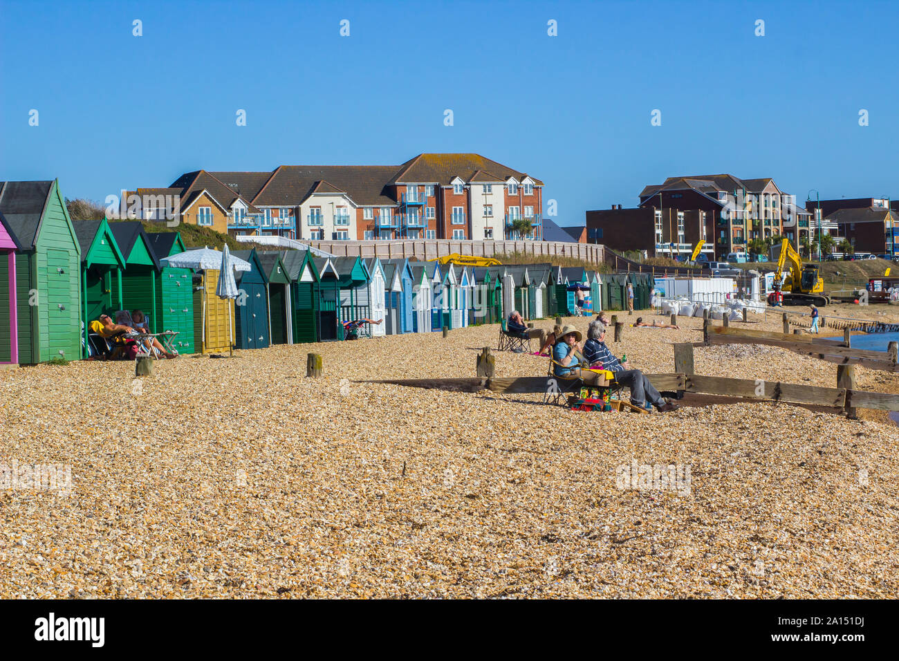 17 settembre 2019 Sun malghe situate sulla costa Solent in Hampshire Inghilterra contro lo sfondo della posizione ottima proprietà con vista mare Foto Stock