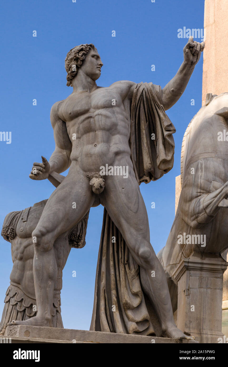 Obelisco e Fontana di Castore e Polluce, nella Piazza del Quirinale, Roma Foto Stock