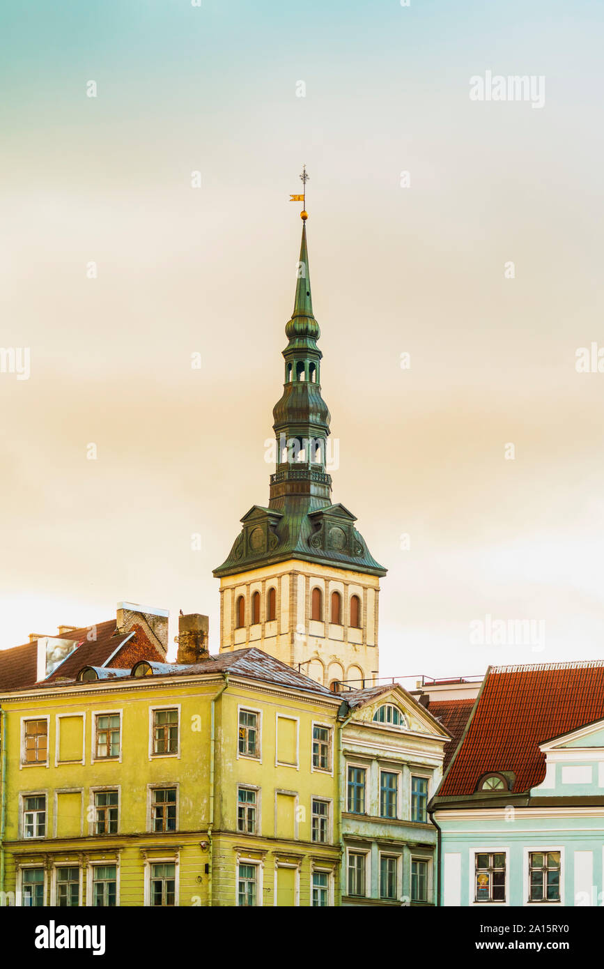 Chiesa di San Nicholas e il Museo di Tallinn, Estonia Foto Stock