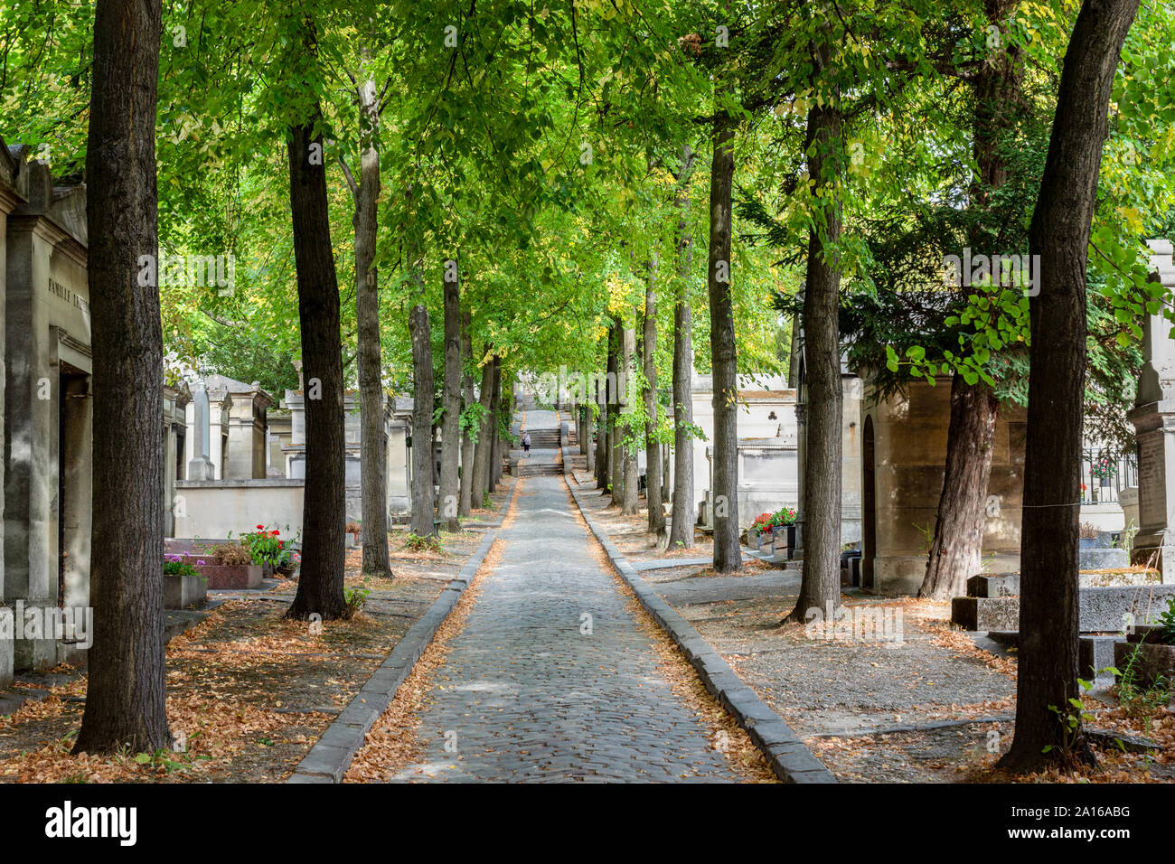 Tombe nel cimitero di Pere Lachaise - Parigi, Francia Foto Stock