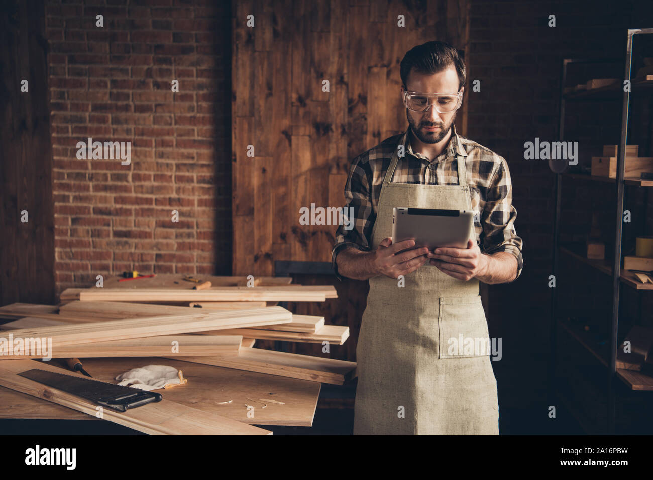 Caposquadra restauro master fabbricazione persone persona design crea Foto Stock