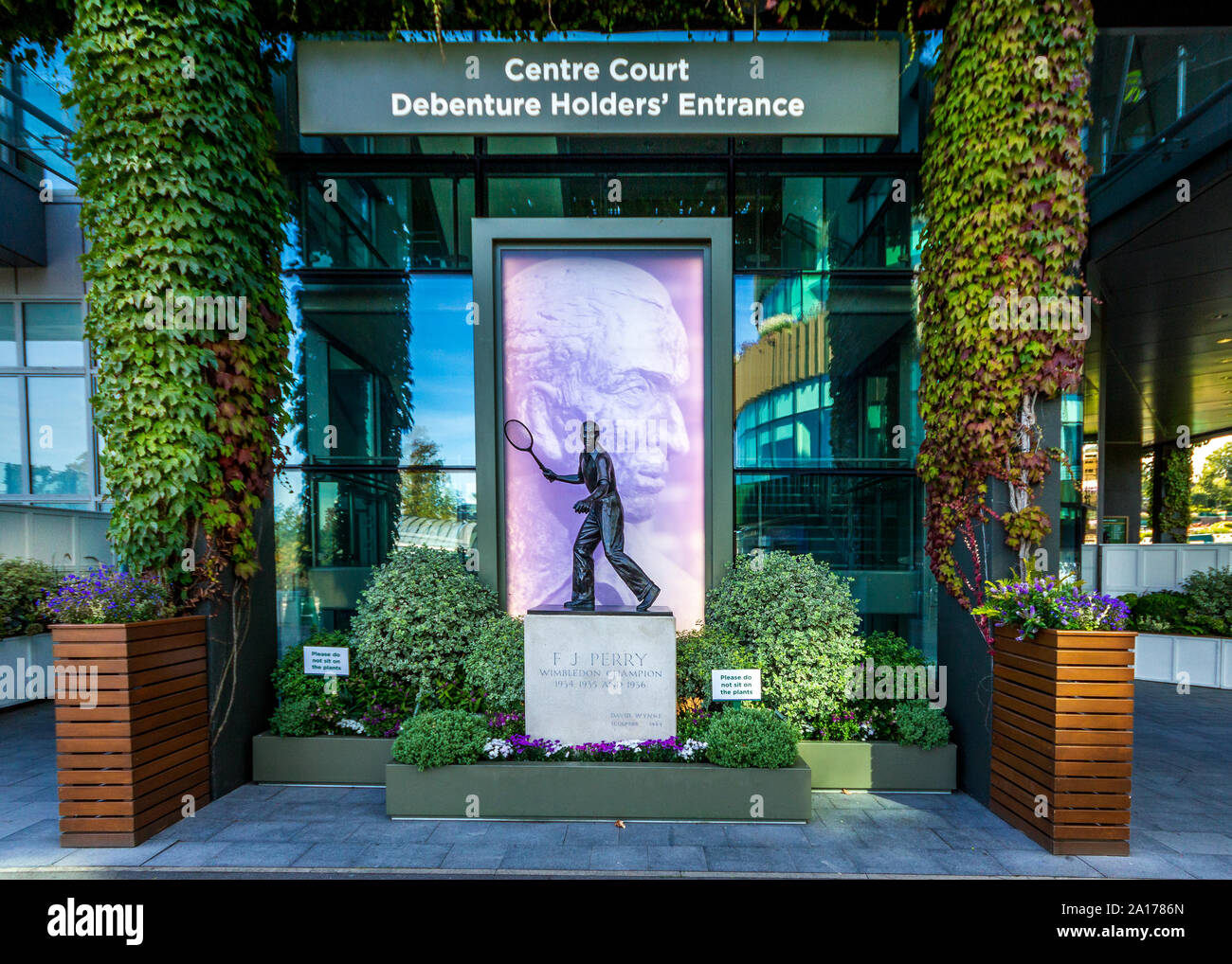 Centre Court a tutti England Lawn Tennis Club, Wimbledon. Foto Stock