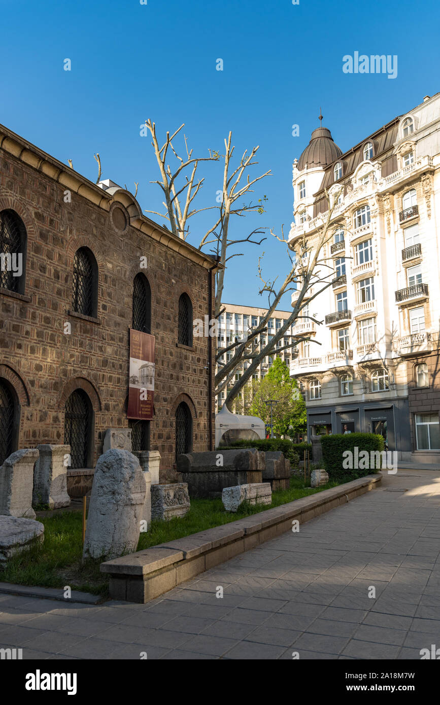 Sofia, Bulgaria - 2 Maggio. 2019: Museo Archeologico Nazionale su Atanas Burov Square. Foto Stock