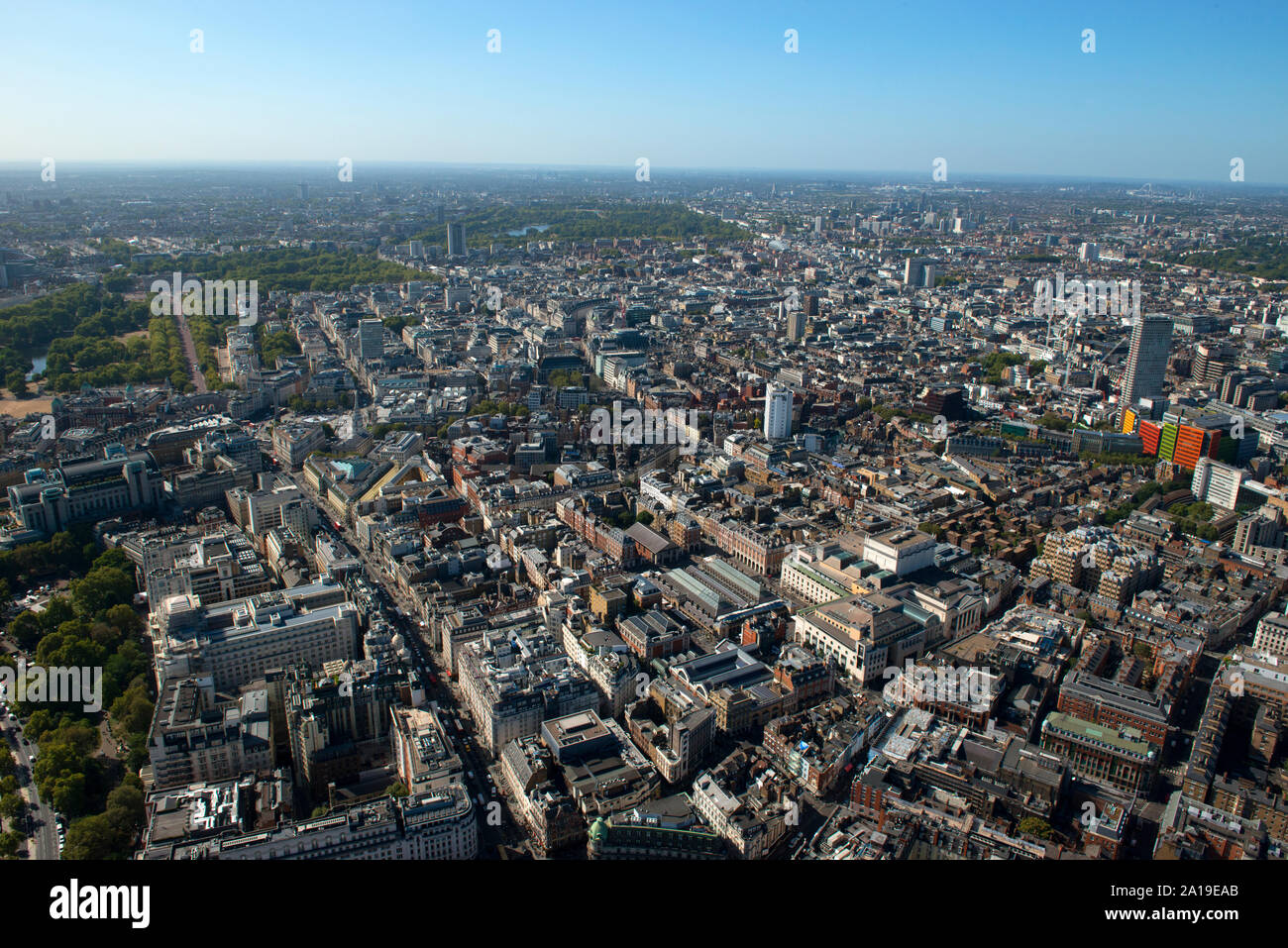 Guardando attraverso Soho e il West End con il British Museum e il punto centrale di Charing Cross. Foto Stock