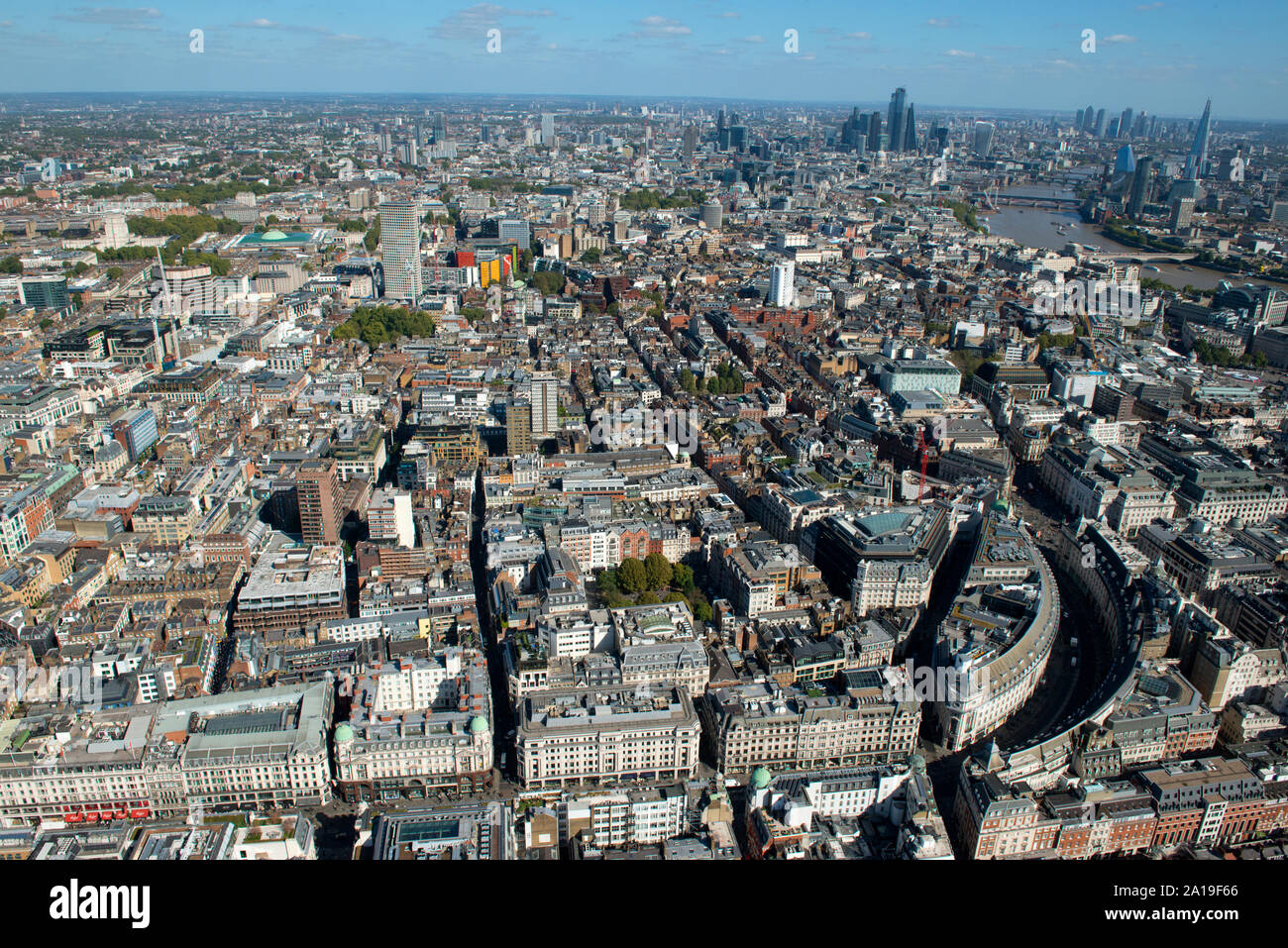 Una veduta aerea di Oxford Street e Regent Street a Londra. Foto Stock