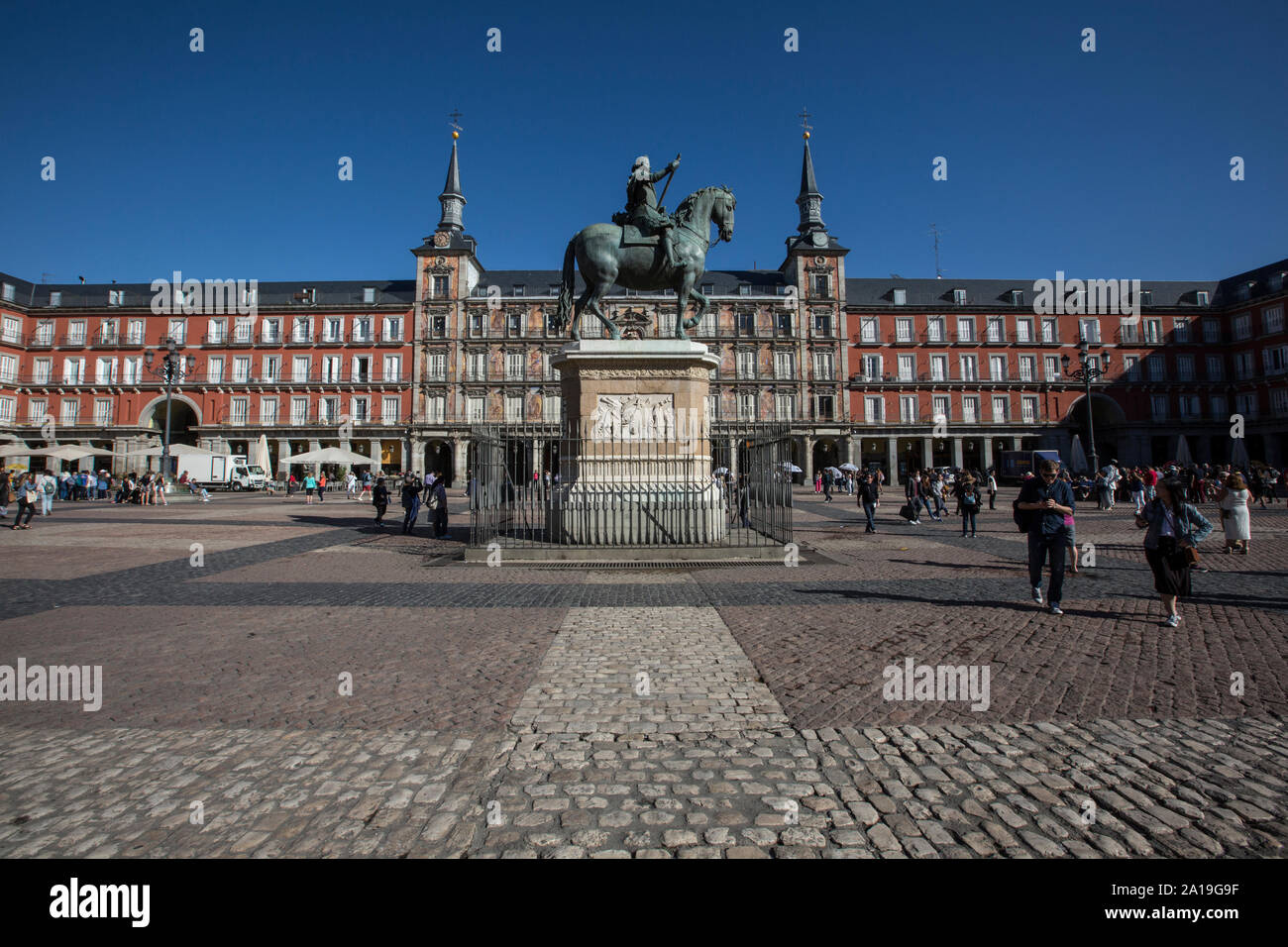 Plaza Mayor, la principale piazza nel cuore di Madrid, capitale della Spagna, Europa Foto Stock