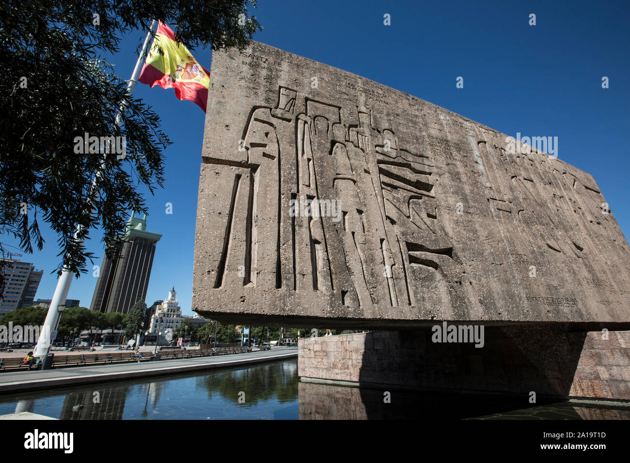 Monumento a Jorge Juan y Santacilia, Monumento a Jorge Juan y Santacilia, matematico, scienziato, naval officer e mariner, Madrid, Spagna. Foto Stock