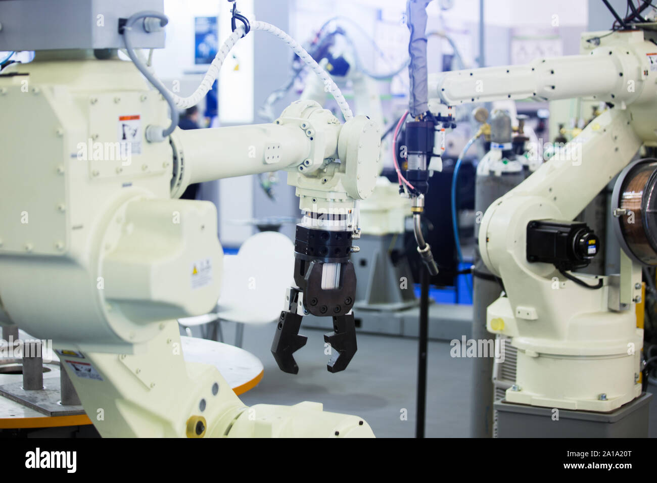 Mano di robot. Smart factory Foto Stock