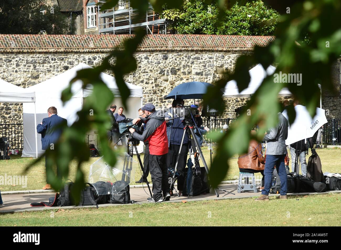 Premere la copertura di Brexit in piazza del Parlamento, Londra Settembre 2019 Foto Stock