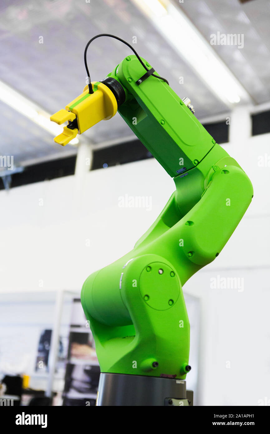 Mano di robot. Smart factory Foto Stock