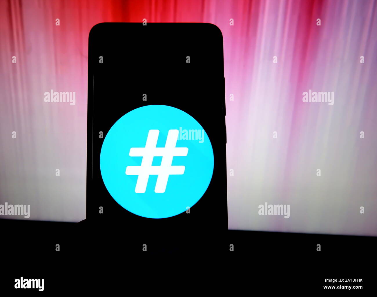 India. Xxv Sep, 2019. In questa illustrazione della foto di un popolare segnaletica di messaggistica sociale tag Hash visto il logo visualizzato su uno smartphone. Credito: Avishek Das/SOPA Immagini/ZUMA filo/Alamy Live News Foto Stock